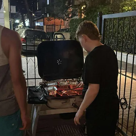 Nio Planet Golem, Durres Σπίτι διακοπών Golem (Tirana)