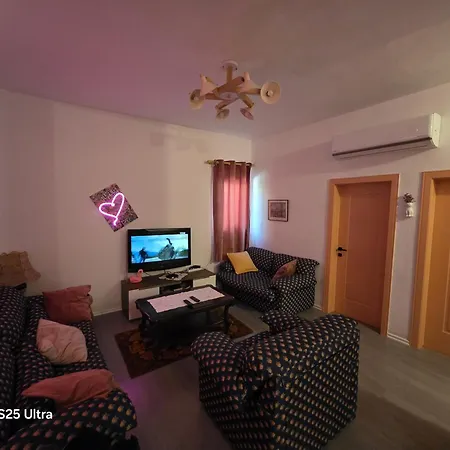 Ferienhaus Nio Planet Golem, Durres *