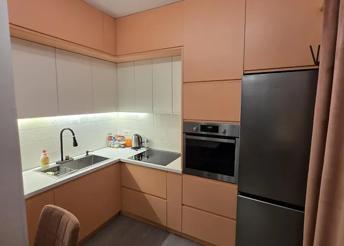 Nio Planet Golem, Durres Golem (Tirana)